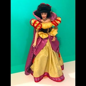 Vintage Franklin Snow White Porcelain Doll